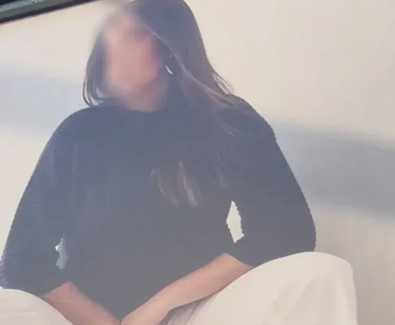Aylin, 37