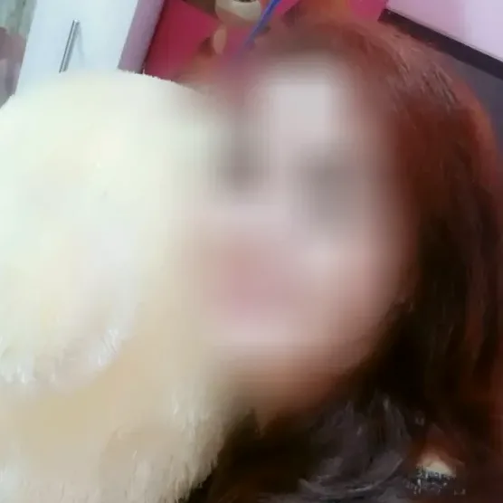 Daniela, 37