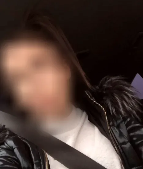 Kim, 28